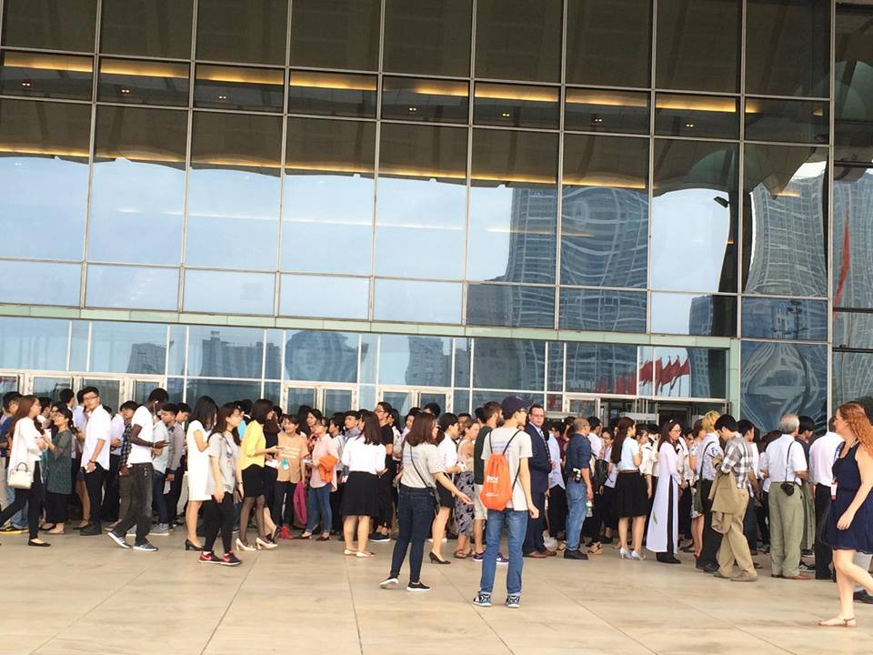 Ngày bận rộn của Tổng thống Mỹ Barack Obama ảnh 64