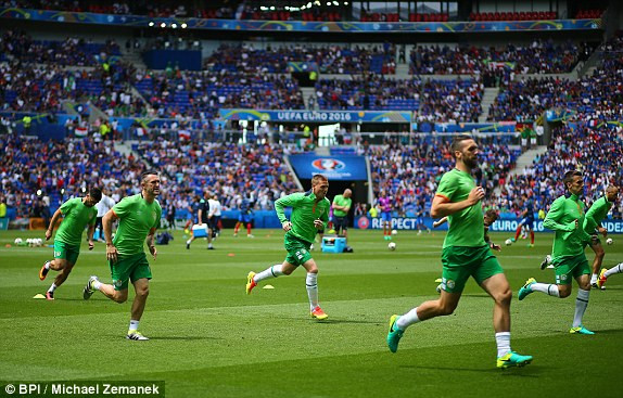 Griezmann lập cú đúp, Pháp ngược dòng thắng CH Ireland ảnh 9