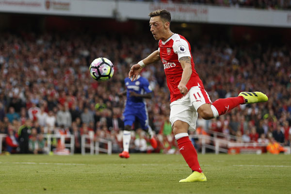 Arsenal vs Chelsea (3-0): Quá nhanh, quá nguy hiểm ảnh 7