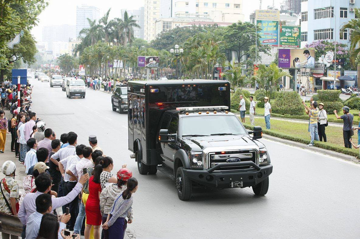 Ông Obama thưởng thức bún chả Hà Nội ảnh 65