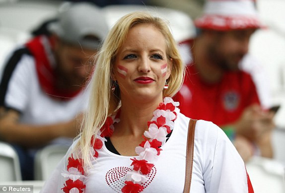 TRỰC TIẾP EURO: Hungary gieo sầu cho Áo ảnh 20