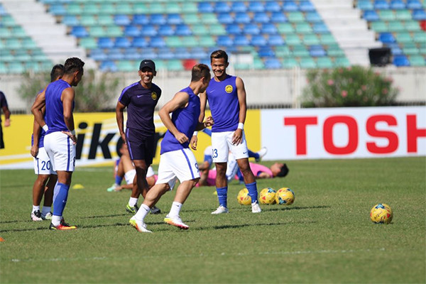 Trọng Hoàng 'nổ súng', tuyển Việt Nam hạ Malaysia ảnh 8