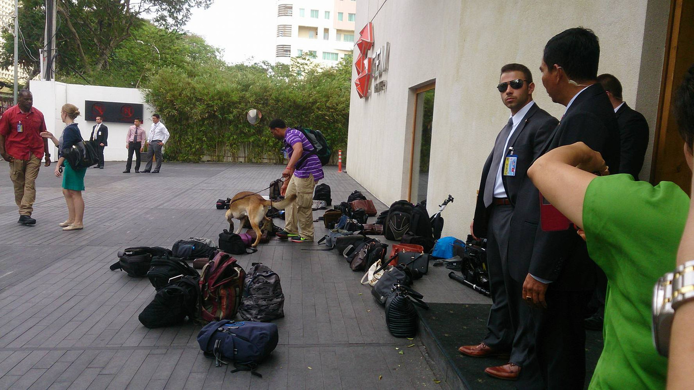 Tổng thống Mỹ Obama kết thúc chuyến thăm Việt Nam ảnh 33