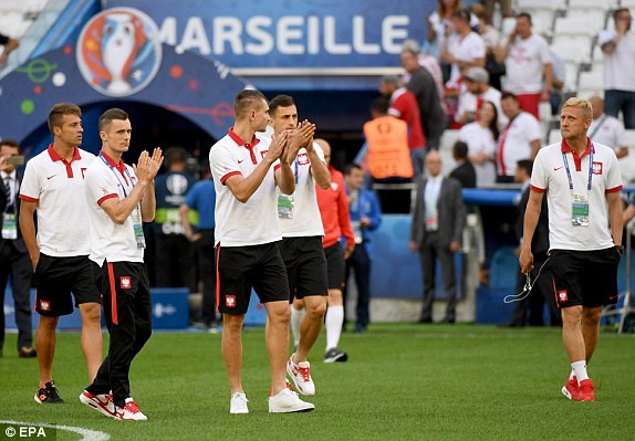 Bồ Đào Nha vào bán kết sau loạt 'đấu súng' nghẹt thở ảnh 1