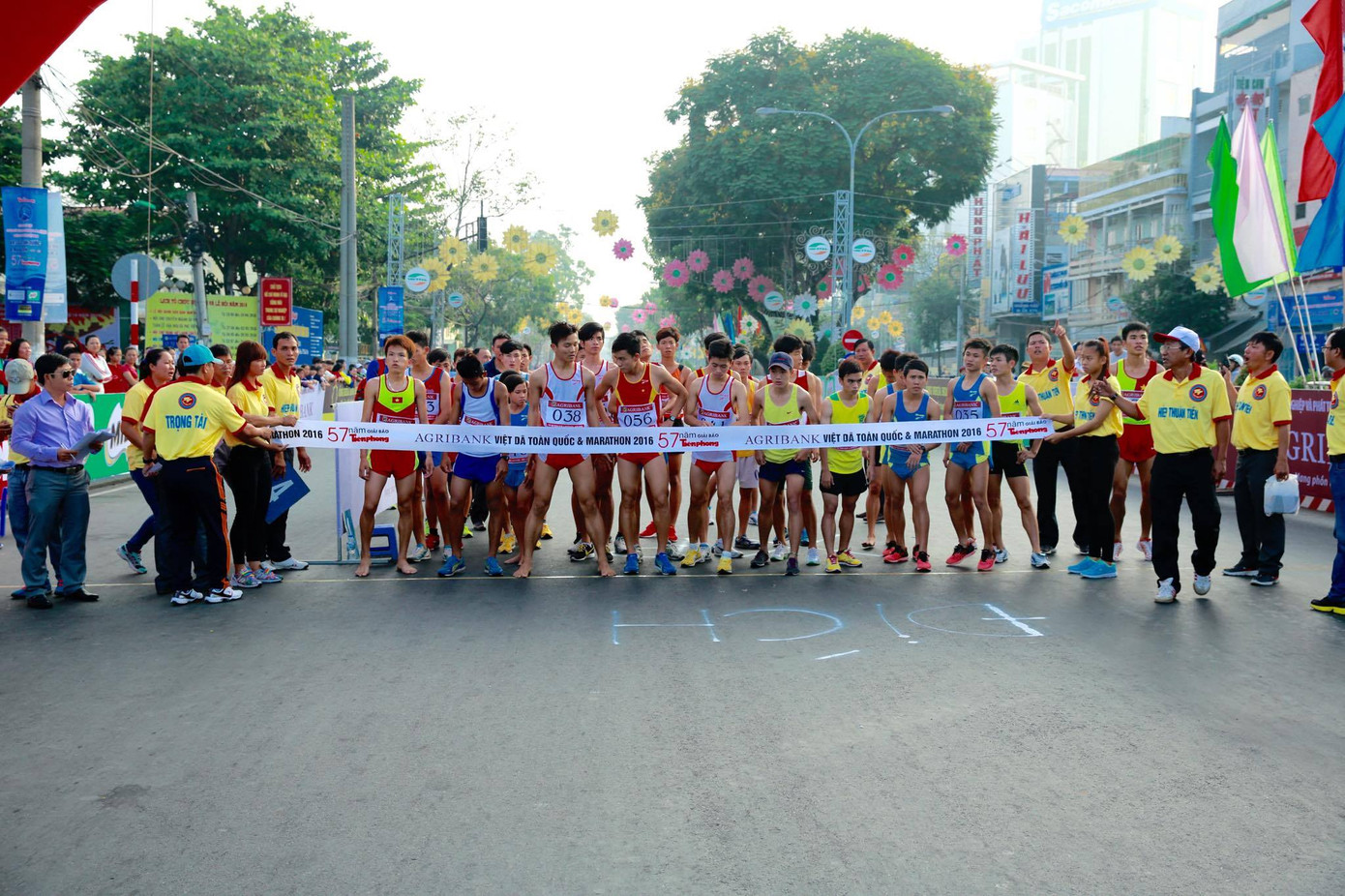 Tưng bừng đua tài Việt dã Tiền Phong ảnh 31