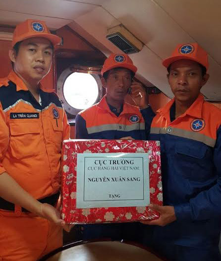 Cả nước tưng bừng đón năm mới Bính Thân 2016 ảnh 53