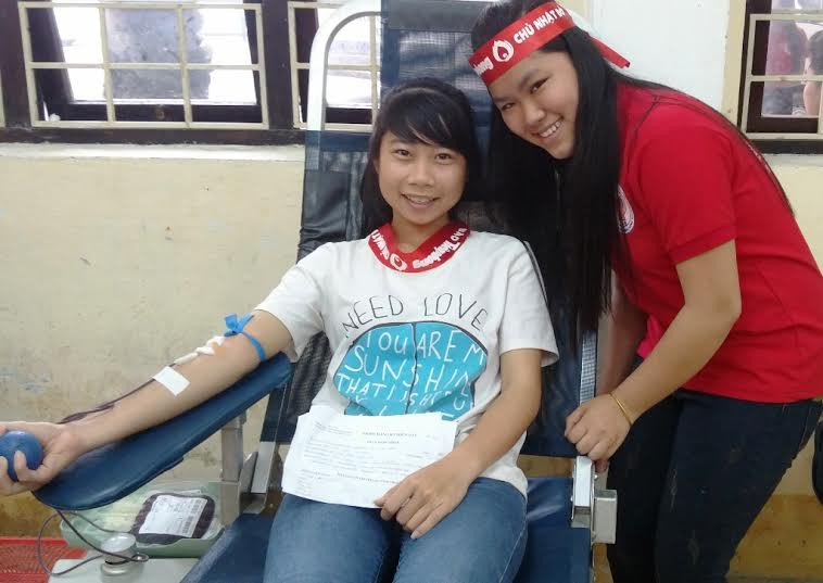 Chủ Nhật Đỏ 2016 đã tiếp nhận 11.763 đơn vị máu ảnh 12