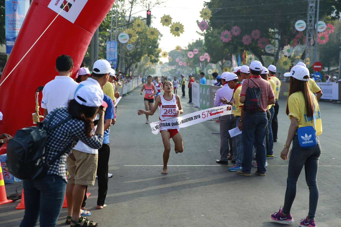 Tưng bừng đua tài Việt dã Tiền Phong ảnh 46