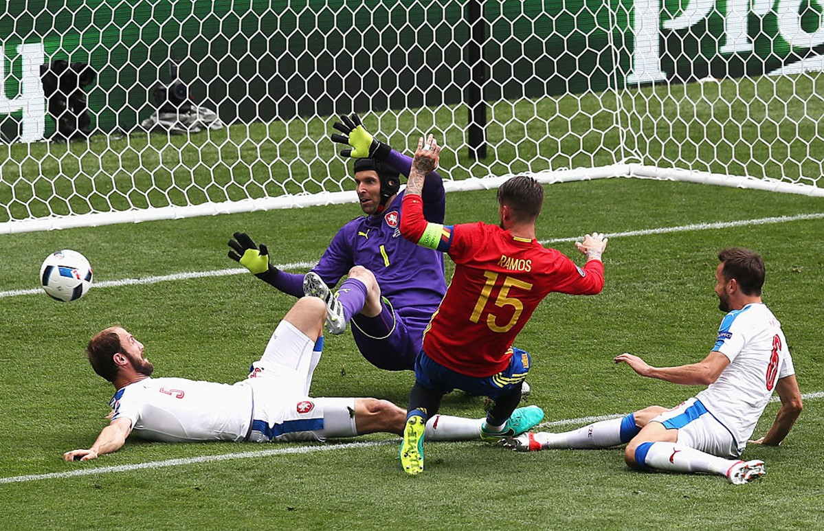 Tây Ban Nha vs CH Czech (1-0): Cứu tinh Pique ảnh 23