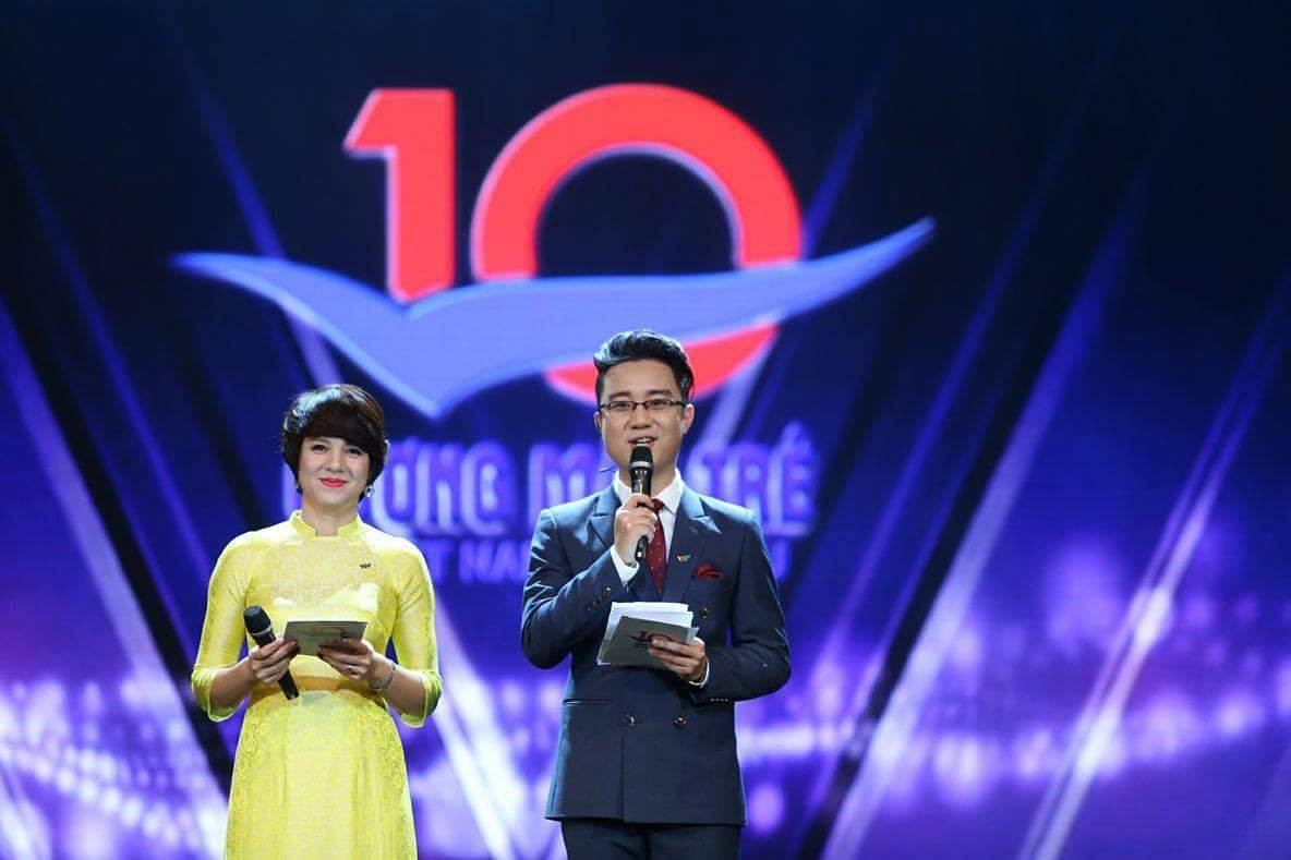 Công bố 10 Gương mặt trẻ Việt Nam tiêu biểu 2015 ảnh 14