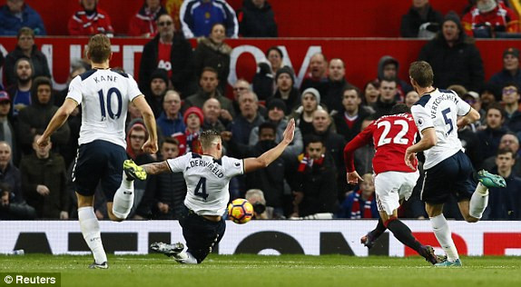 M.U vs Tottenham (1-0): 'Người hùng' Mkhitaryan ảnh 10