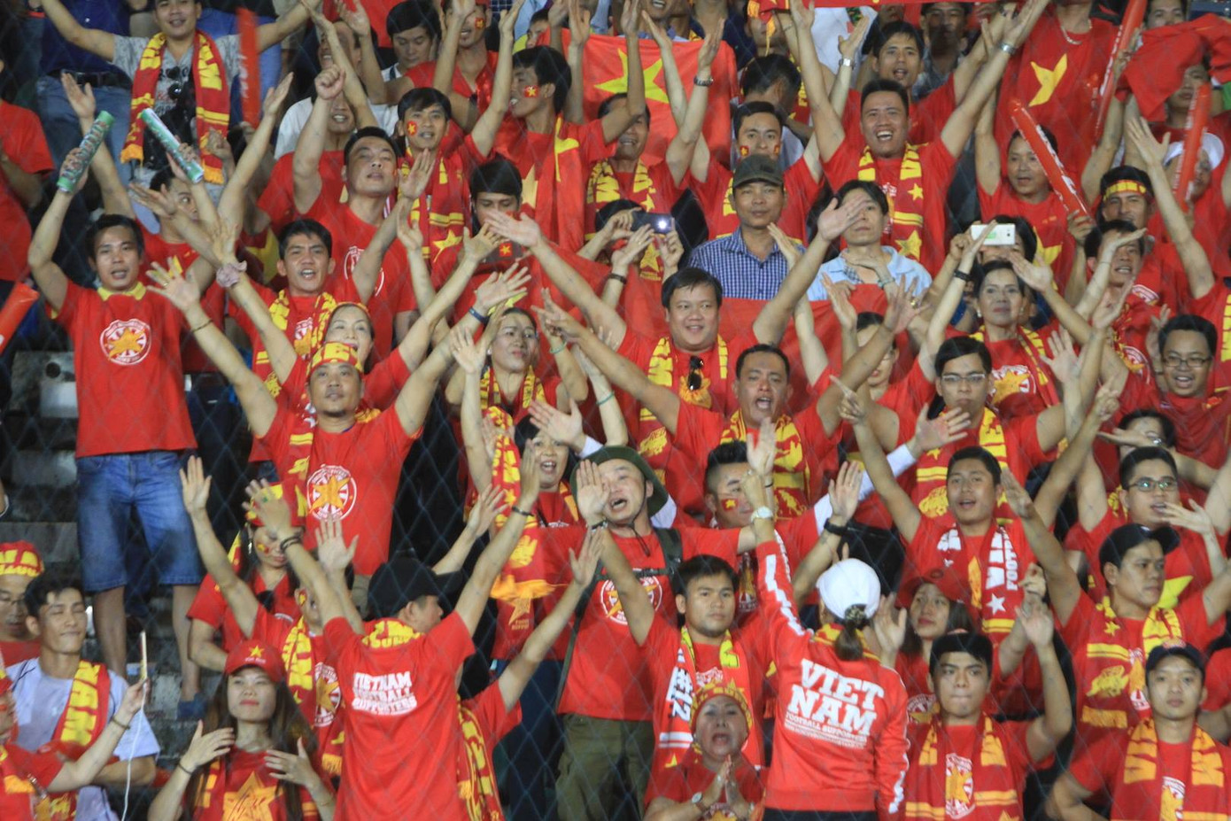 Công Vinh ghi bàn quyết định, tuyển Việt Nam hạ Myanmar ảnh 15