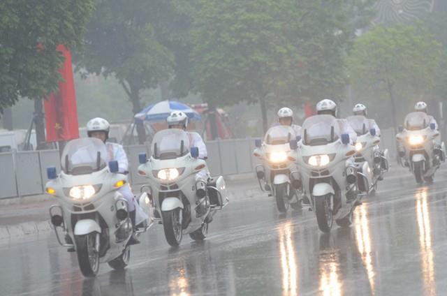 Ngày bận rộn của Tổng thống Mỹ Barack Obama ảnh 46