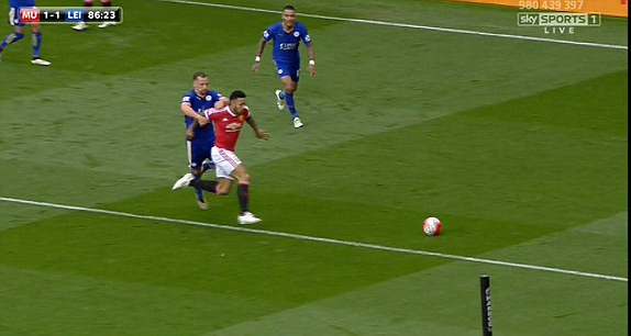 M.U vs Leicester (1-1): Chưa có tân vương ảnh 15