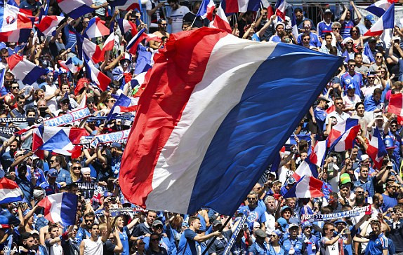 Griezmann lập cú đúp, Pháp ngược dòng thắng CH Ireland ảnh 23