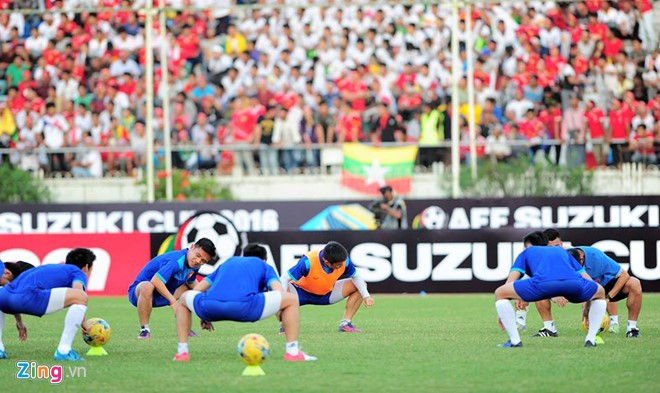 Công Vinh ghi bàn quyết định, tuyển Việt Nam hạ Myanmar ảnh 11