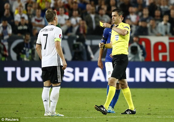 Hạ Italia ở loạt 'đấu súng', Đức lấy vé vào bán kết ảnh 41