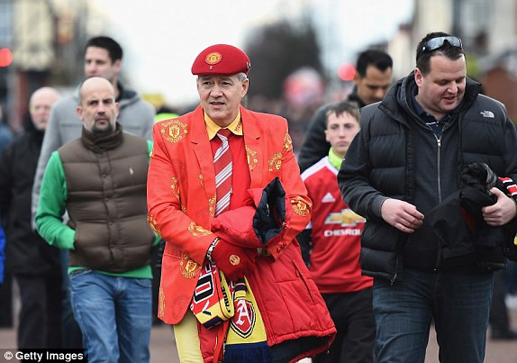 Ngôi sao 18 tuổi tỏa sáng, M.U hạ gục Arsenal ảnh 2