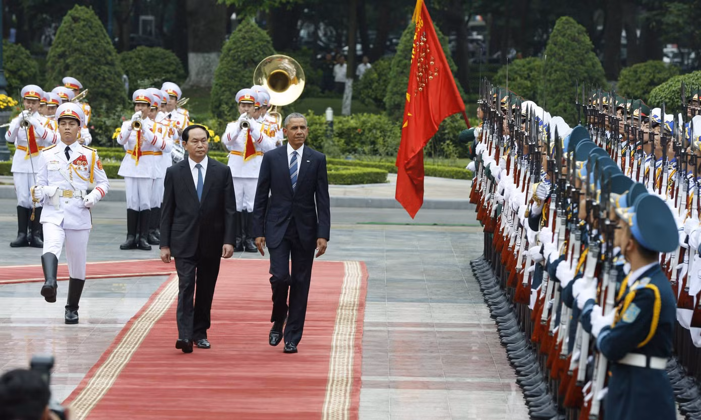 Ông Obama thưởng thức bún chả Hà Nội ảnh 54