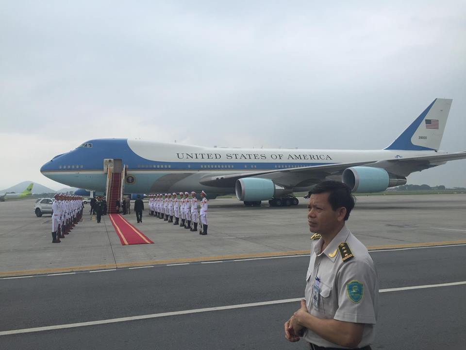 Ngày bận rộn của Tổng thống Mỹ Barack Obama ảnh 39