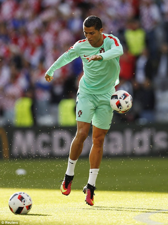 Bồ Đào Nha vs Croatia (1-0): Quaresma ghi bàn thắng vàng ảnh 8