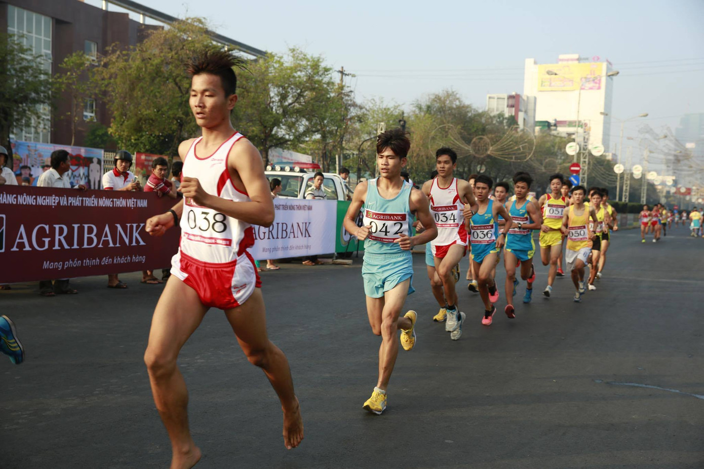 Tưng bừng đua tài Việt dã Tiền Phong ảnh 39