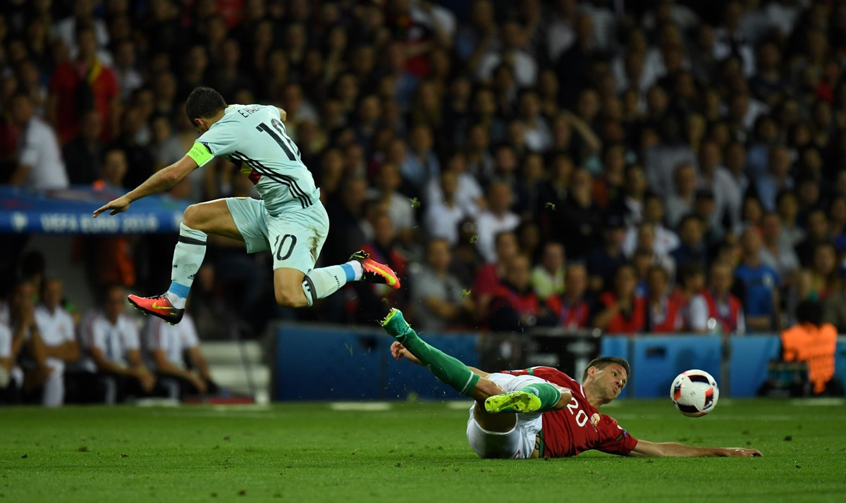 Bỉ nhấn chìm Hungary trong 'mưa gôn' ảnh 15