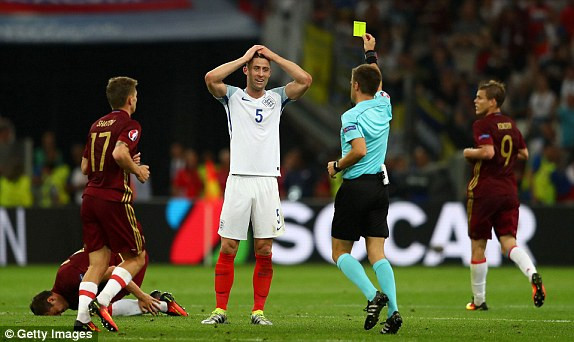 Anh vs Nga (1-1): Cầm vàng lại để vàng rơi ảnh 20