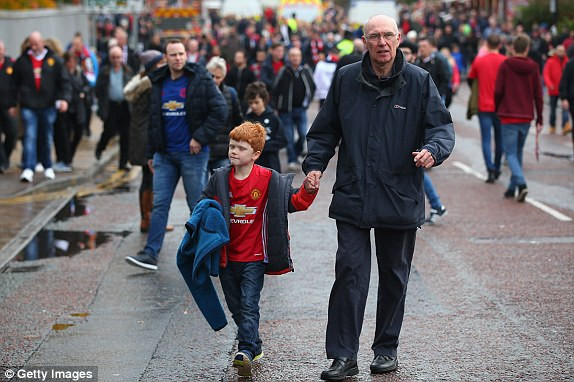 Phung phí cơ hội, M.U bị Burnley chia điểm ảnh 3