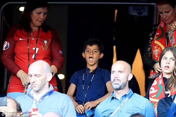 Bồ Đào Nha vs Áo (0-0): Tầm thường như... Ronaldo ảnh 11