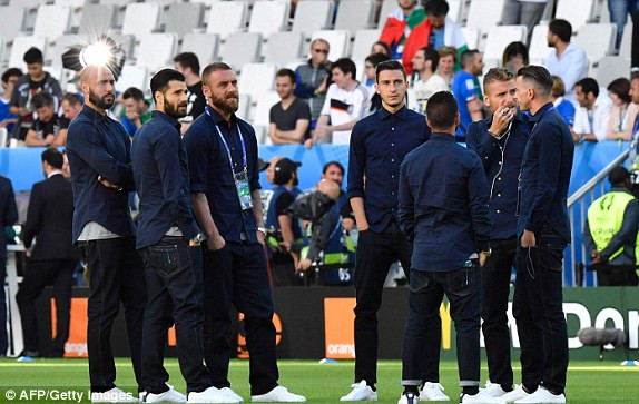 Hạ Italia ở loạt 'đấu súng', Đức lấy vé vào bán kết ảnh 3