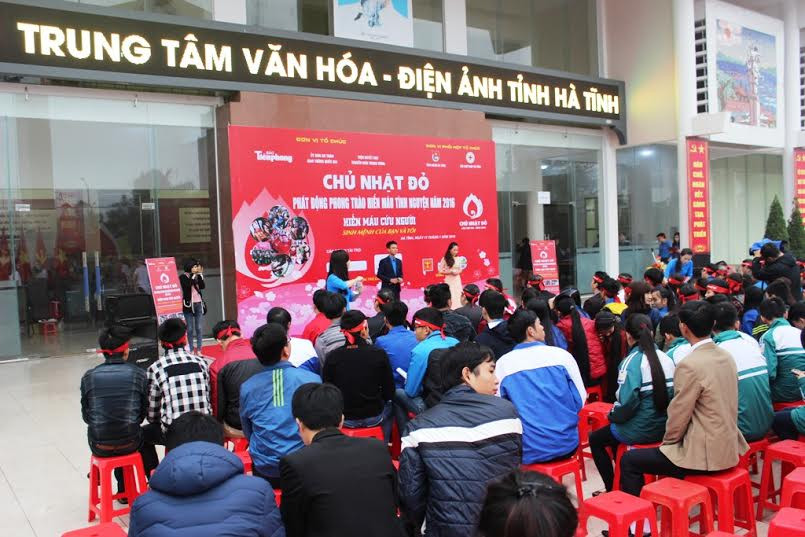 Chủ Nhật Đỏ 2016 đã tiếp nhận 11.763 đơn vị máu ảnh 53