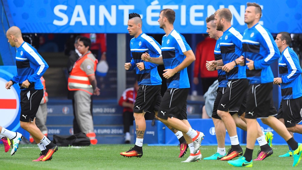 Xứ Wales vùi dập 'Gấu Nga', Anh bất lực trước Slovakia ảnh 12