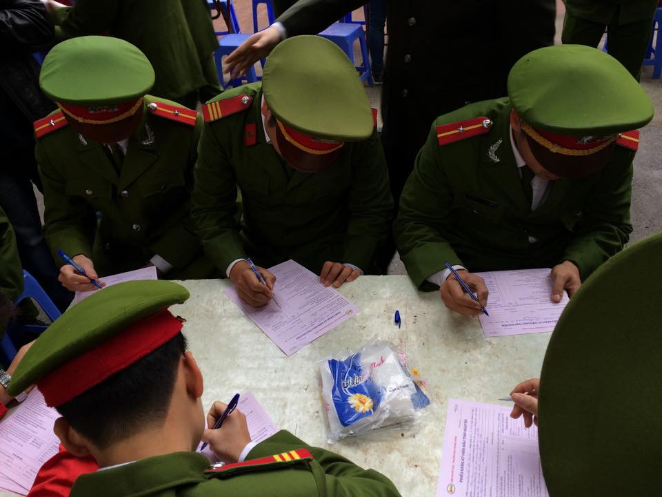 Chủ Nhật Đỏ 2016 đã tiếp nhận 11.763 đơn vị máu ảnh 103