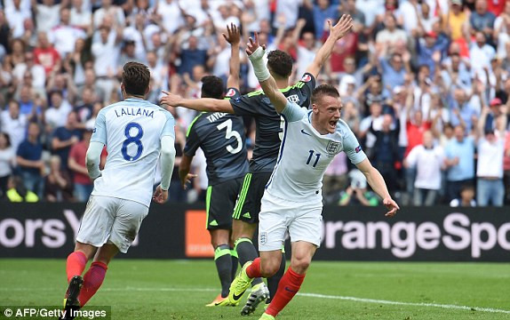 Anh vs Wales (2-1): Những người hùng từ băng ghế dự bị ảnh 19