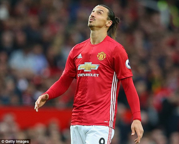 Phung phí cơ hội, M.U bị Burnley chia điểm ảnh 12