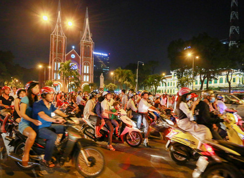 Thế giới tưng bừng chào đón năm 2017 ảnh 33