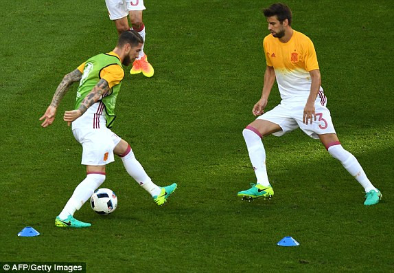 Tạo địa chấn, Croatia cướp ngôi nhất bảng từ Tây Ban Nha ảnh 5