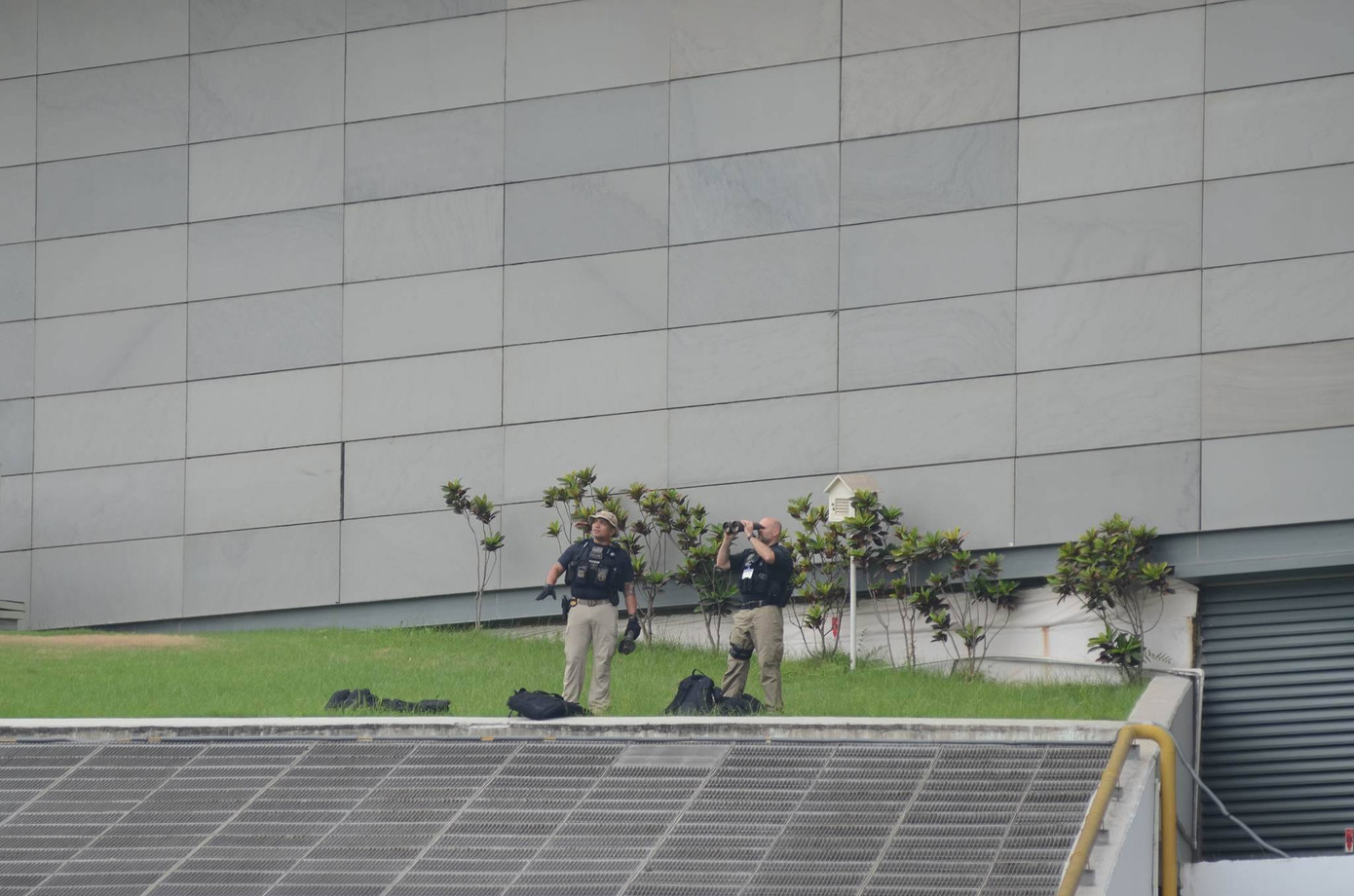 Ông Obama thưởng thức bún chả Hà Nội ảnh 82