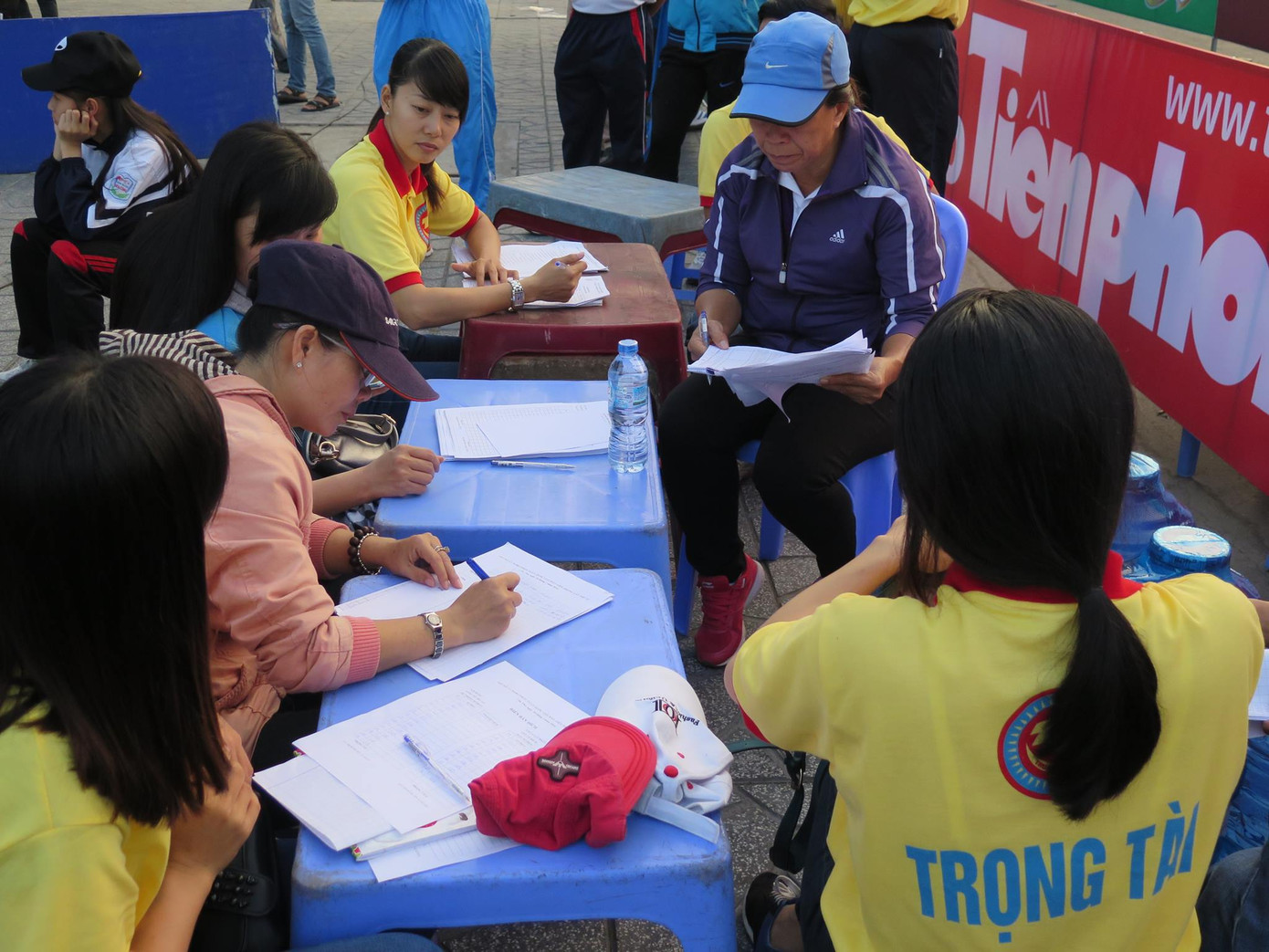 Tưng bừng đua tài Việt dã Tiền Phong ảnh 36