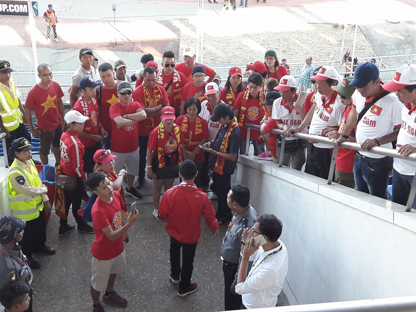 Công Vinh ghi bàn quyết định, tuyển Việt Nam hạ Myanmar ảnh 5