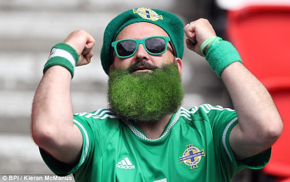 Gomez lập công, Đức giữ vững ngôi đầu ảnh 8