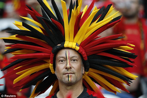 Xứ Wales nối dài kỳ tích, Bale hẹn Ronaldo ở bán kết ảnh 5