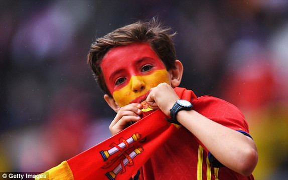 Tây Ban Nha vs CH Czech (1-0): Cứu tinh Pique ảnh 2