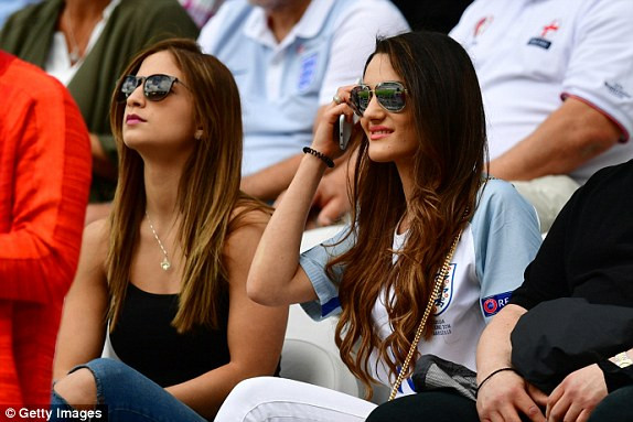 Anh vs Wales (2-1): Những người hùng từ băng ghế dự bị ảnh 9