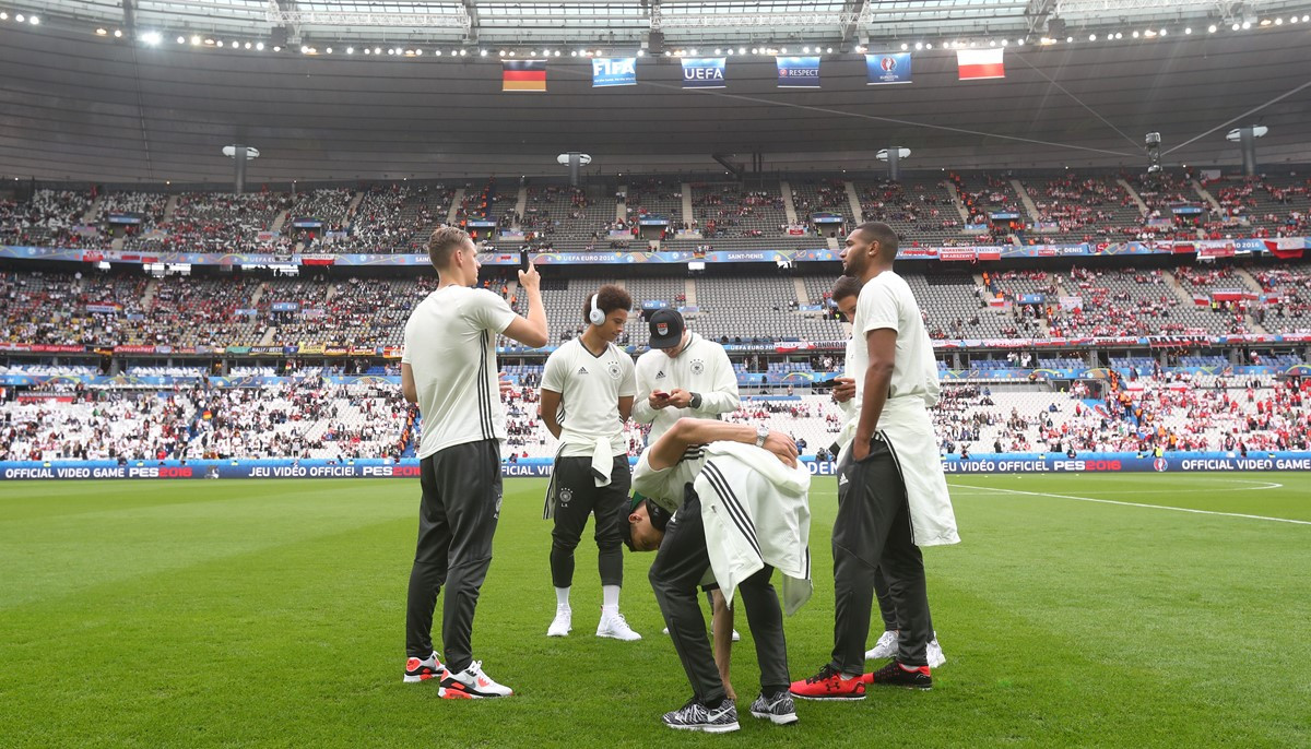 Đức vs Ba Lan (0-0): 'Xe tăng' hỏng pháo ảnh 19