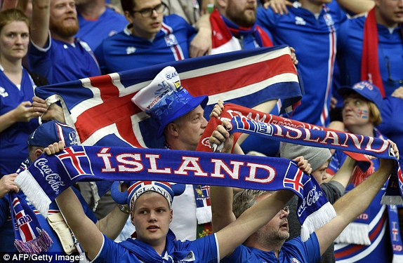 Ronaldo 'tịt ngòi', Bồ Đào Nha chia điểm với Iceland ảnh 9