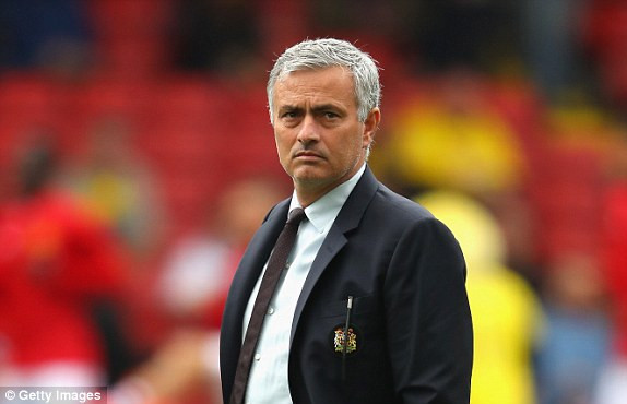 Watford vs M.U (3-1): Đẩy 'Quỷ đỏ' xuống 3 tầng địa ngục ảnh 8