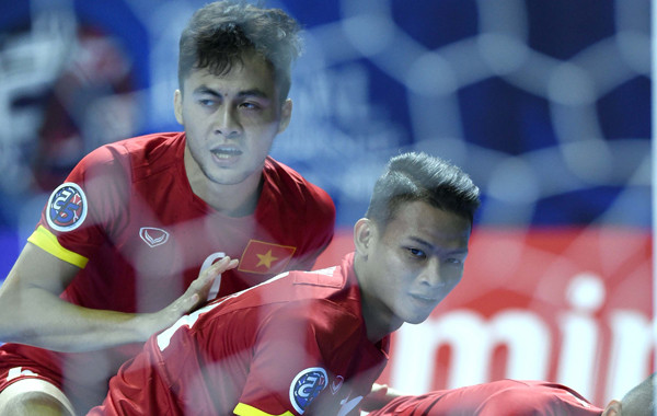 Việt Nam vs Iran (1-13): Quỵ ngã trước Vua Futsal châu Á ảnh 4