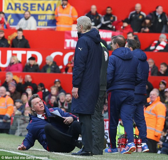 Ngôi sao 18 tuổi tỏa sáng, M.U hạ gục Arsenal ảnh 14